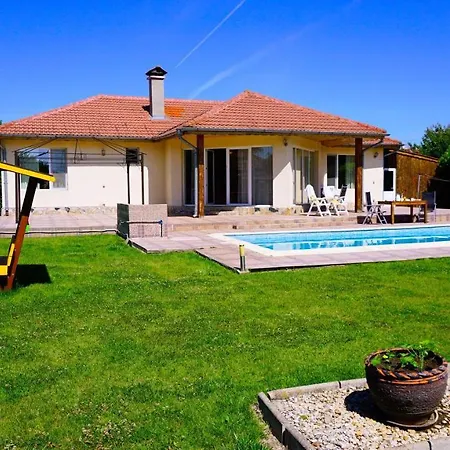 релакс - Relax Villa